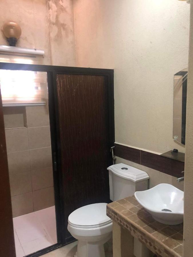 Tagaytay Bnr Guesthouse 4Br With Balcony 12-14 Guest Tagaytay City Eksteriør bilde