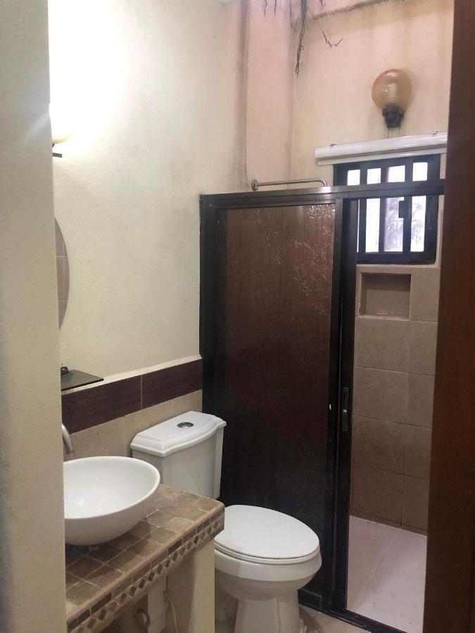 Tagaytay Bnr Guesthouse 4Br With Balcony 12-14 Guest Tagaytay City Eksteriør bilde